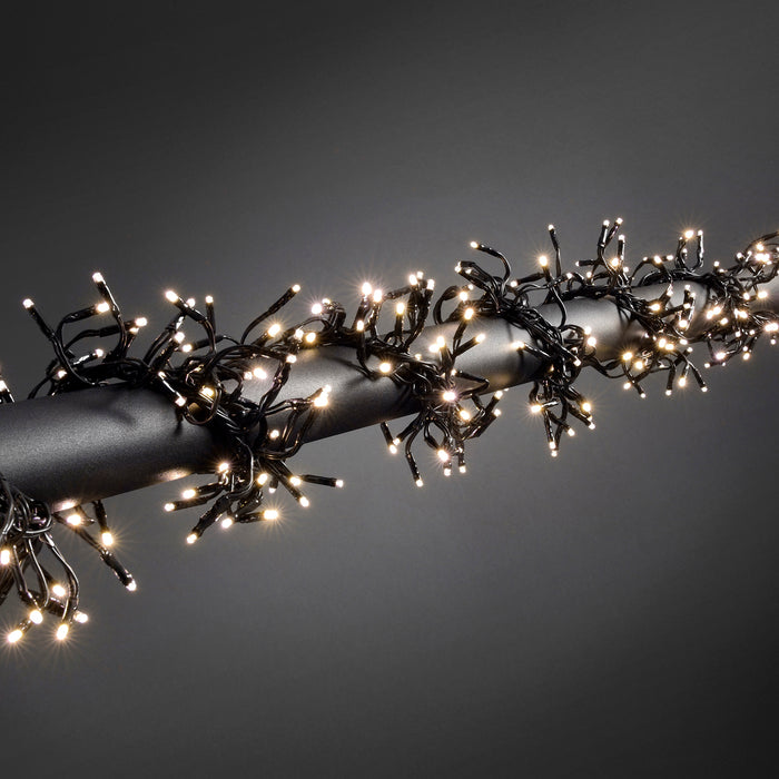 Konstsmide Cluster LED light chain, warm white, 8 functions
